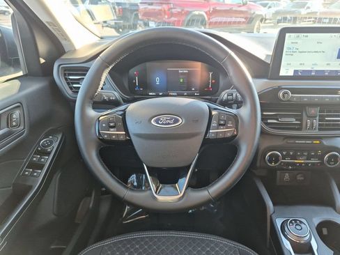 Used 2026 Ford Escape Active w/ Cold Weather Package FWD image 17