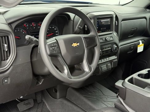 New 2026 Chevrolet Silverado 1500 Custom image 9