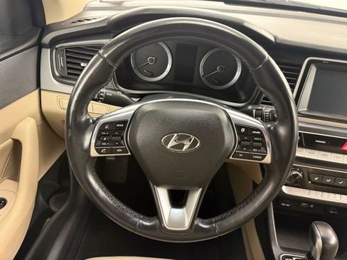 Used 2018 Hyundai Sonata SEL image 15
