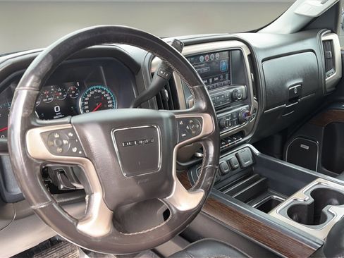 Used 2018 GMC Sierra 1500 Denali AWD/4WD image 12