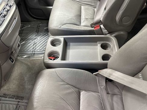Used 2010 Honda Odyssey EX-L image 23