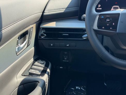 New 2026 Nissan Murano SL AWD/4WD image 24