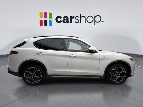 Used 2023 Alfa Romeo Stelvio Ti AWD/4WD image 6