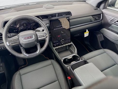 New 2026 GMC Terrain AT4 w/ Convenience Package III image 26