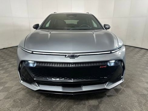 Used 2024 Chevrolet Equinox EV RS image 8