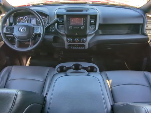 Used 2021 RAM 5500 Tradesman w/ Chrome Appearance Group image 13