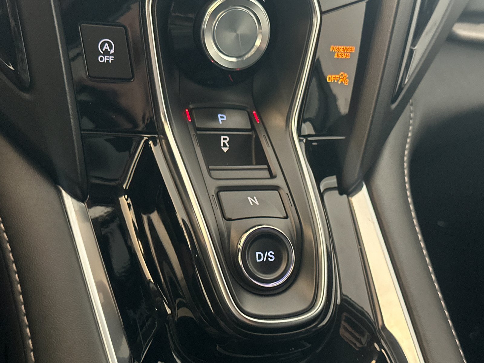 Used 2019 Acura RDX w/ Technology Package AWD/4WD image 21
