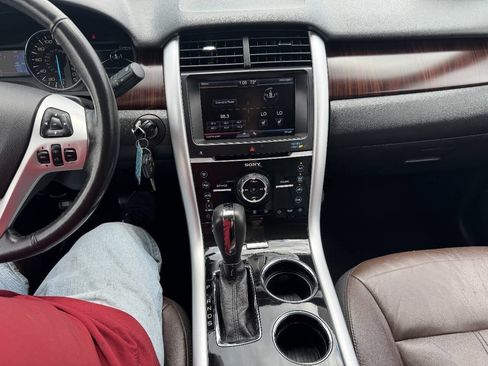 Used 2013 Ford Edge Limited AWD/4WD image 14