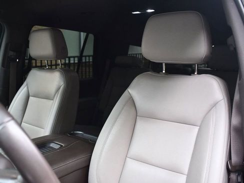 Used 2021 Chevrolet Tahoe LT image 25