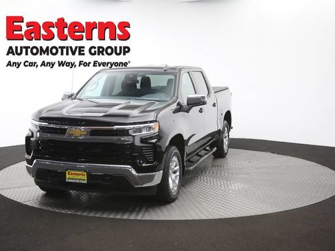 Used 2023 Chevrolet Silverado 1500 LT AWD/4WD image 56