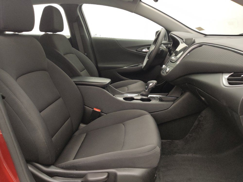 Used 2025 Chevrolet Malibu LT FWD image 21