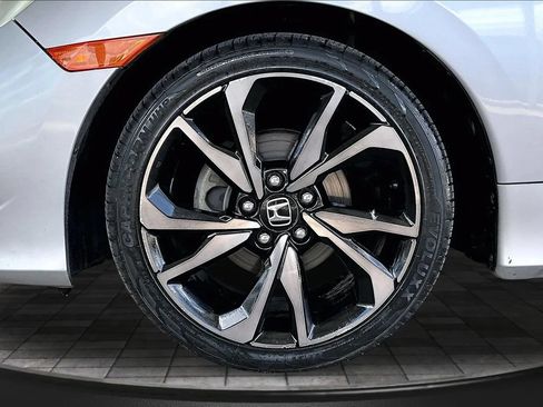 Used 2019 Honda Civic Sport image 30