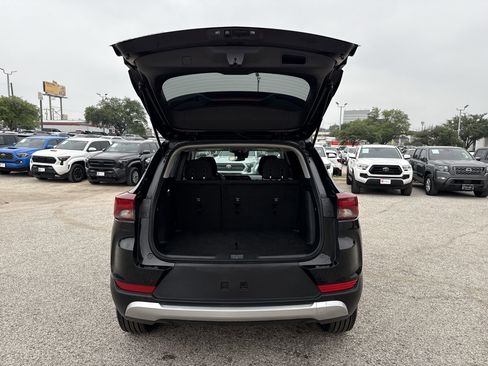 Used 2025 Chevrolet TrailBlazer LT AWD/4WD image 20