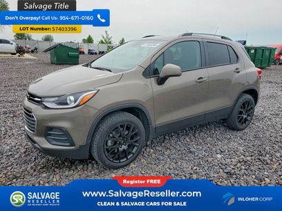 Used 2022 Chevrolet Trax LT w/ Premium Seat Package