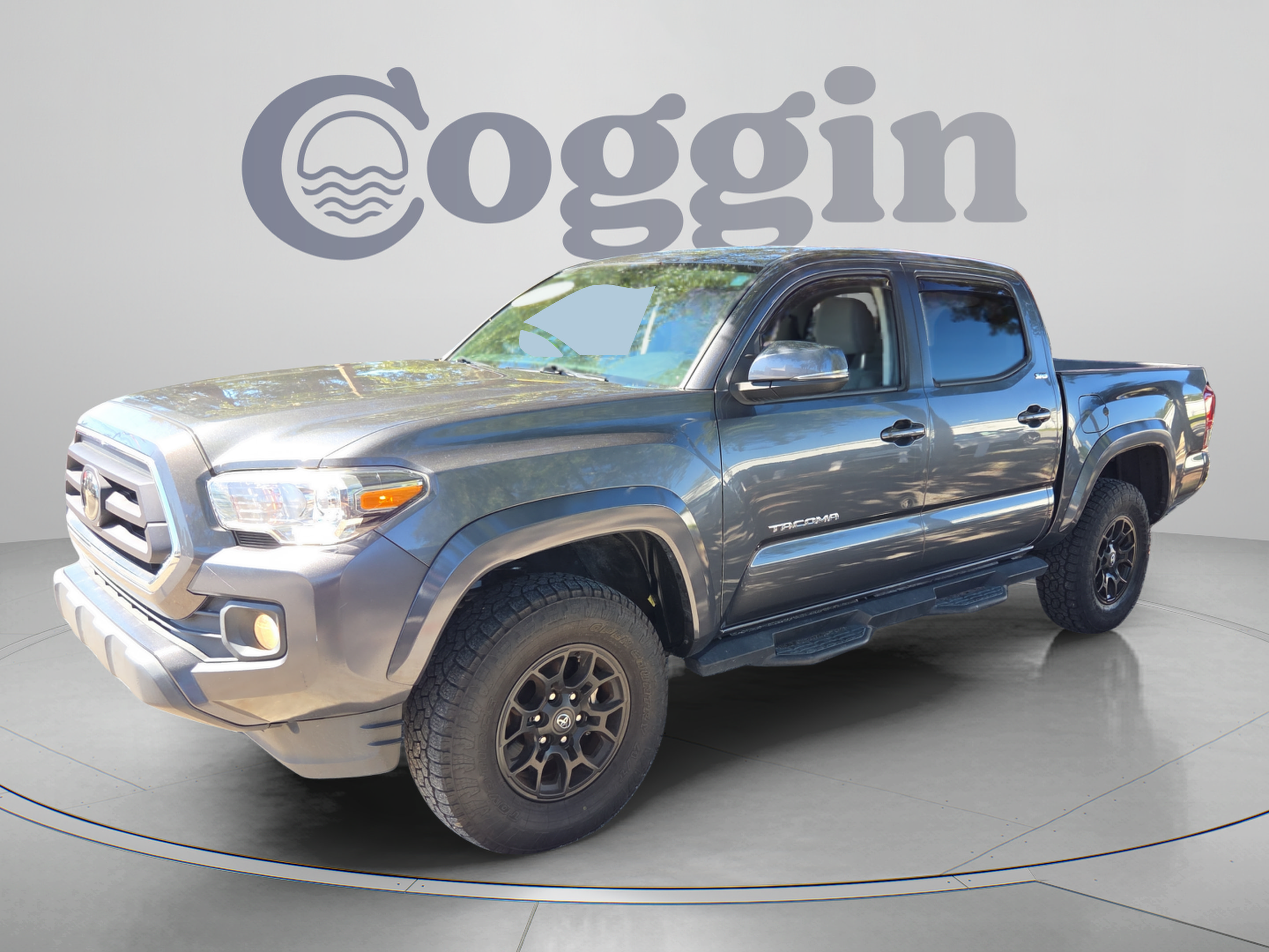 Used 2022 Toyota Tacoma SR5 w/ Technology Package RWD image 1