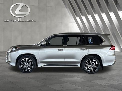 Used 2020 Lexus LX 570 4WD w/ Luxury Package image 1