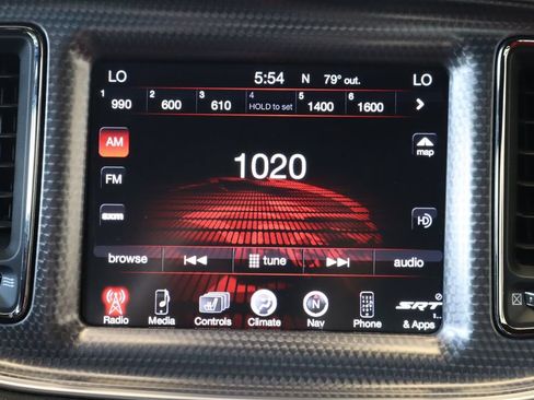 Used 2015 Dodge Challenger SRT Hellcat RWD image 22