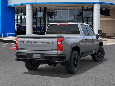 New 2026 Chevrolet Silverado 2500 Custom w/ Custom Value Package AWD/4WD image 4