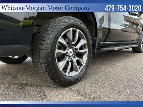Used 2020 Chevrolet Silverado 1500 RST w/ Texas Edition AWD/4WD image 9