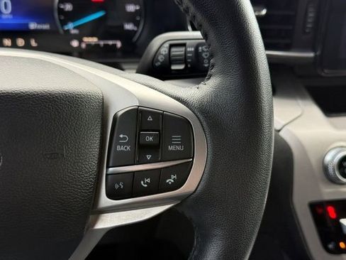 Used 2023 Ford Explorer XLT w/ Equipment Group 202A image 33