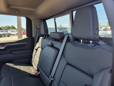 New 2026 GMC Sierra 1500 SLT w/ SLT Premium Plus Package image 28