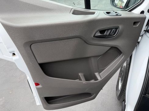 Used 2023 Ford Transit 250 148 High Roof image 17