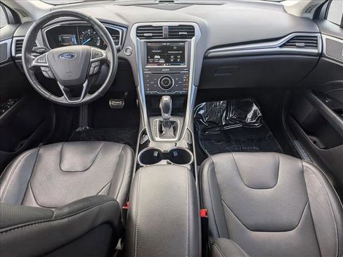 Used 2014 Ford Fusion Titanium image 17