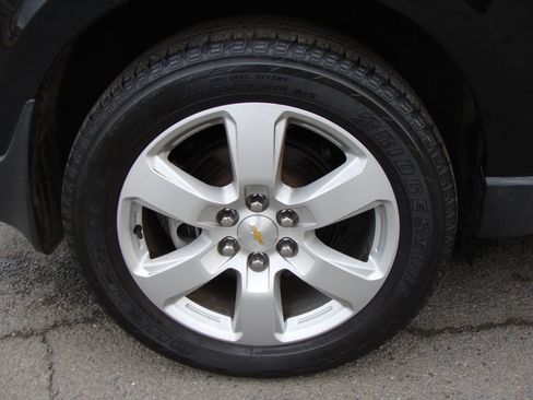 Used 2017 Chevrolet Traverse LT w/ Style and Technology Package AWD/4WD image 34