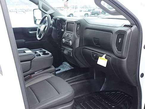 New 2026 GMC Sierra 3500 Pro w/ Convenience Package AWD/4WD image 27