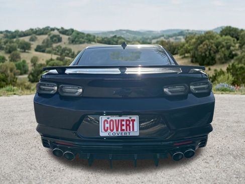 Used 2023 Chevrolet Camaro LT RWD image 9