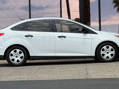 Used 2016 Ford Focus S FWD image 15