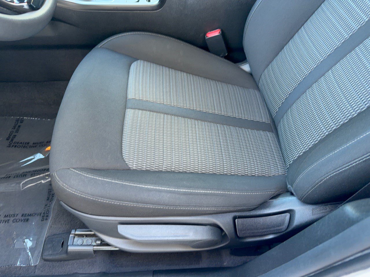 Used 2023 Kia Sorento LX FWD image 16