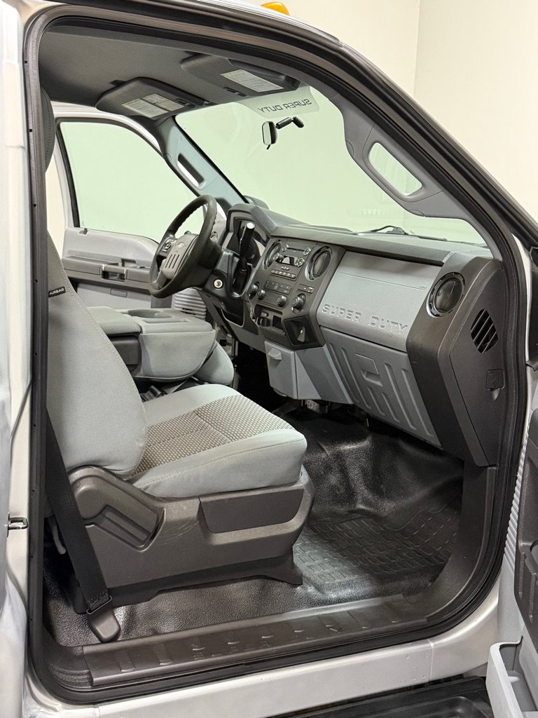 Used 2015 Ford F350 XL w/ Power Equipment Group AWD/4WD image 9