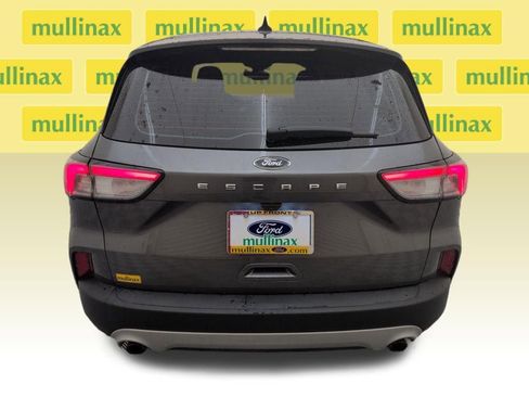 Used 2022 Ford Escape S image 27
