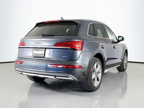 Used 2023 Audi Q5 2.0T Premium w/ Convenience Package image 7