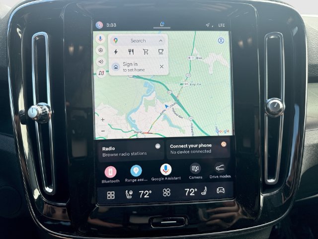 Certified 2023 Volvo C40 P8 Recharge Ultimate AWD/4WD image 23