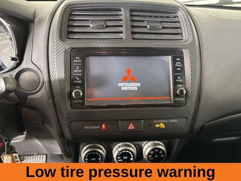 Used 2022 Mitsubishi Outlander Sport ES image 13