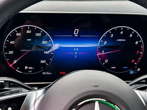 Certified 2025 Mercedes-Benz GLC 300 4MATIC image 16