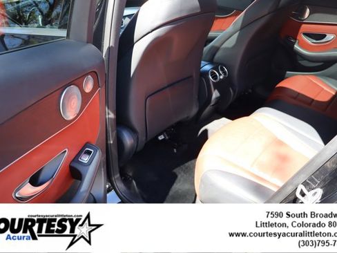 Used 2021 Mercedes-Benz GLC 300 4MATIC image 26