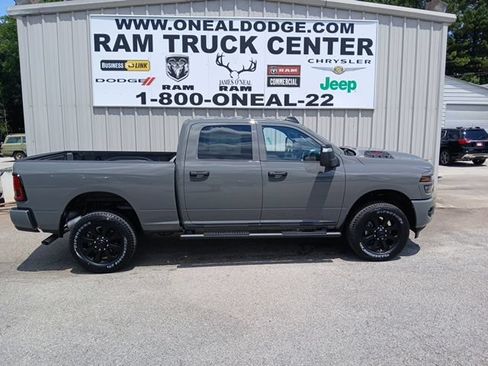 New 2026 RAM 2500 Tradesman AWD/4WD image 2