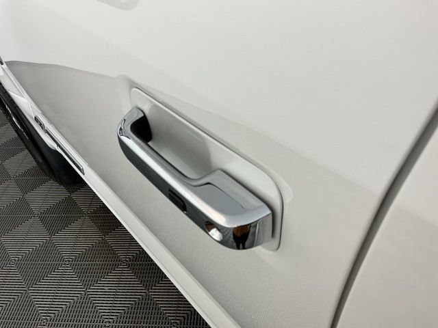 Used 2022 Ford F350 Platinum AWD/4WD image 16