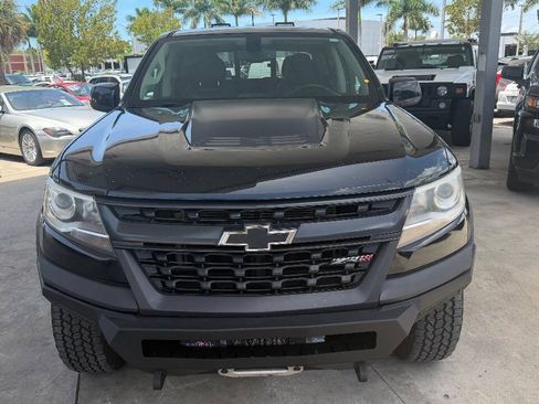 Used 2019 Chevrolet Colorado ZR2 w/ ZR2 Midnight Special Edition AWD/4WD image 2