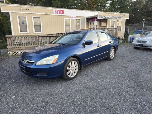 Used 2006 Honda Accord EX image 2