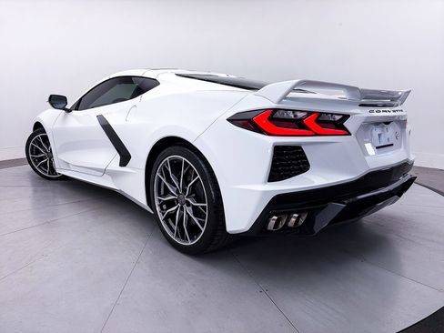 Used 2023 Chevrolet Corvette Stingray Premium Cpe w/ Z51 Performance Package RWD image 5