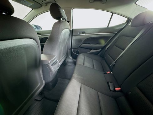 Used 2018 Hyundai Elantra Sedan FWD image 23