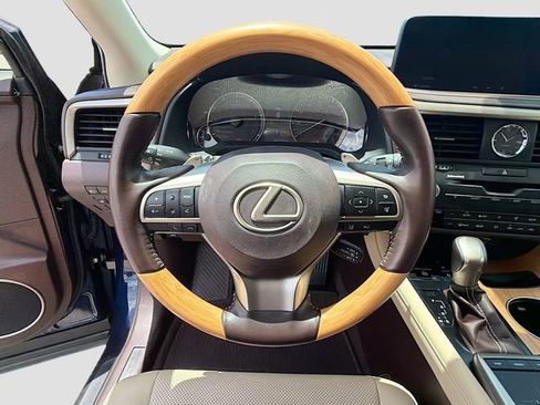 Used 2020 Lexus RX 350L FWD w/ Premium Package image 40