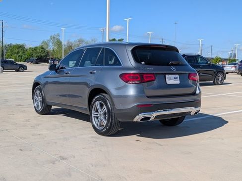 Used 2021 Mercedes-Benz GLC 300 image 4