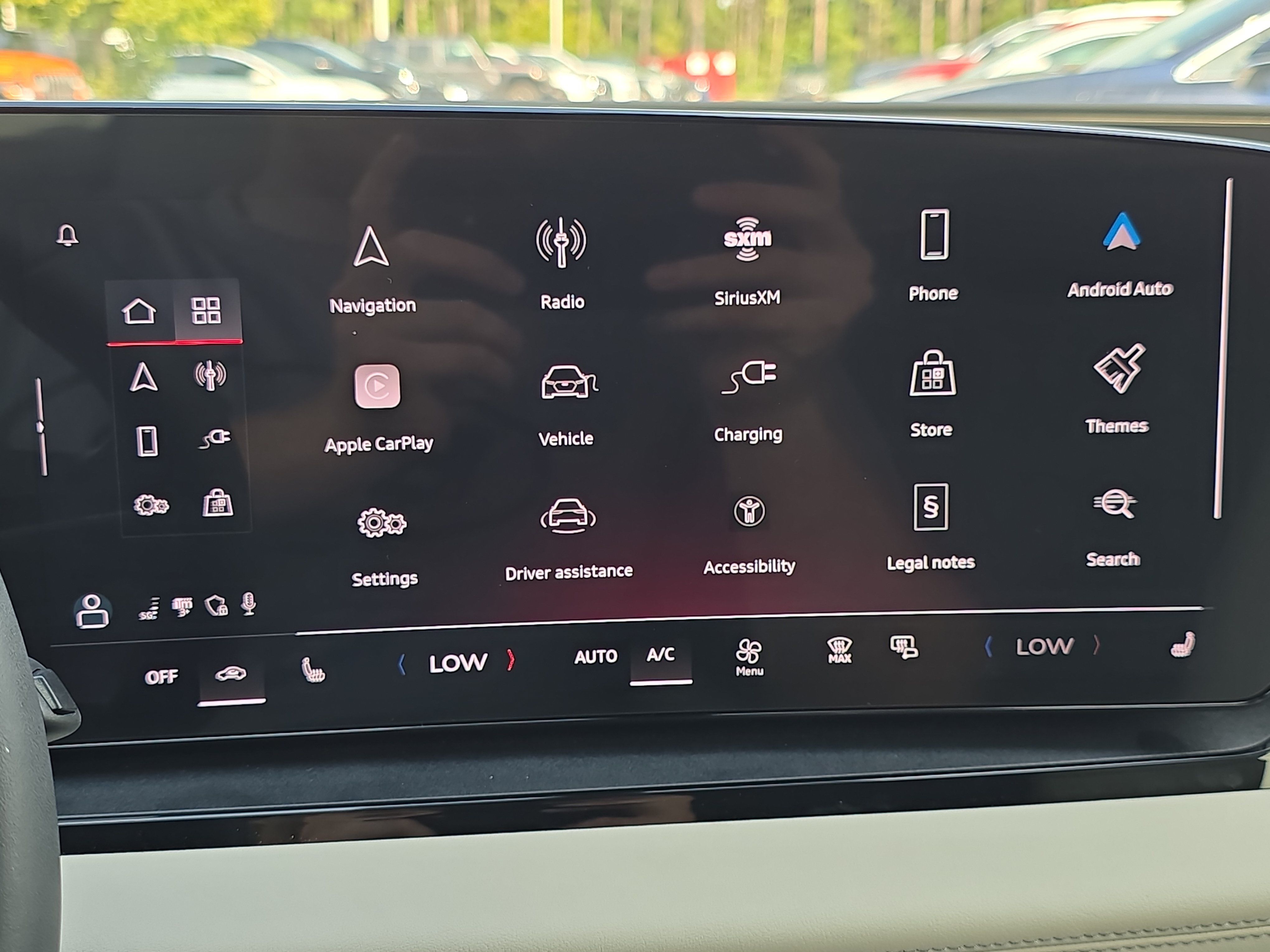 Used 2025 Audi Q6 e-tron Premium Plus w/ Premium Plus AWD/4WD image 21