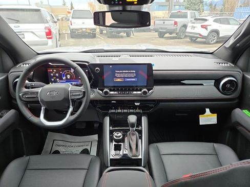 Used 2026 Chevrolet Colorado Z71 w/ Technology Package image 3