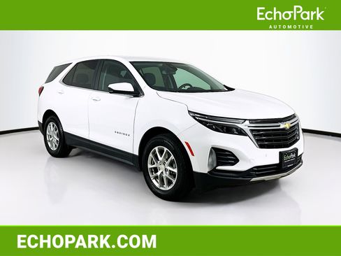 Used 2024 Chevrolet Equinox LT image 1